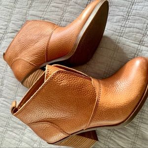 Lucky Brand Leather Boots - Style Ehllen - 6 1/2